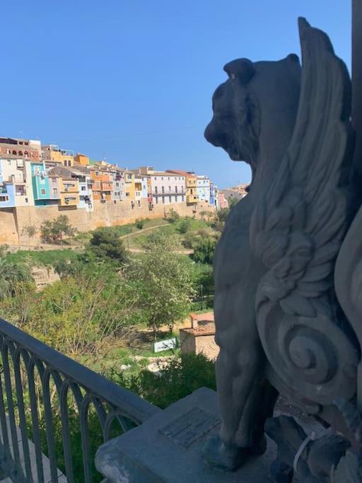 Preciosa Casa En Vilajoyosa Con Vistas Al Mar En Las Casas Colgantes Del Casco Antiguo Villajoyosa Exterior foto