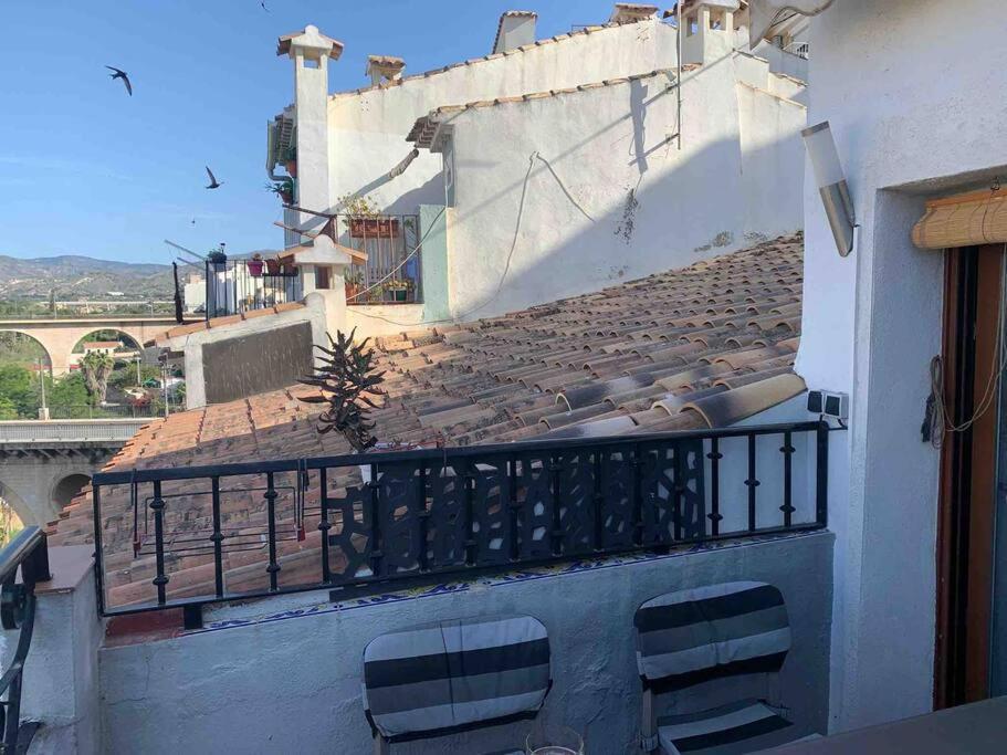 Preciosa Casa En Vilajoyosa Con Vistas Al Mar En Las Casas Colgantes Del Casco Antiguo Villajoyosa Exterior foto